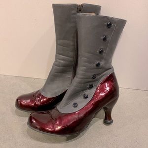Fluevog Libby Boot - Size 7 - almost new!